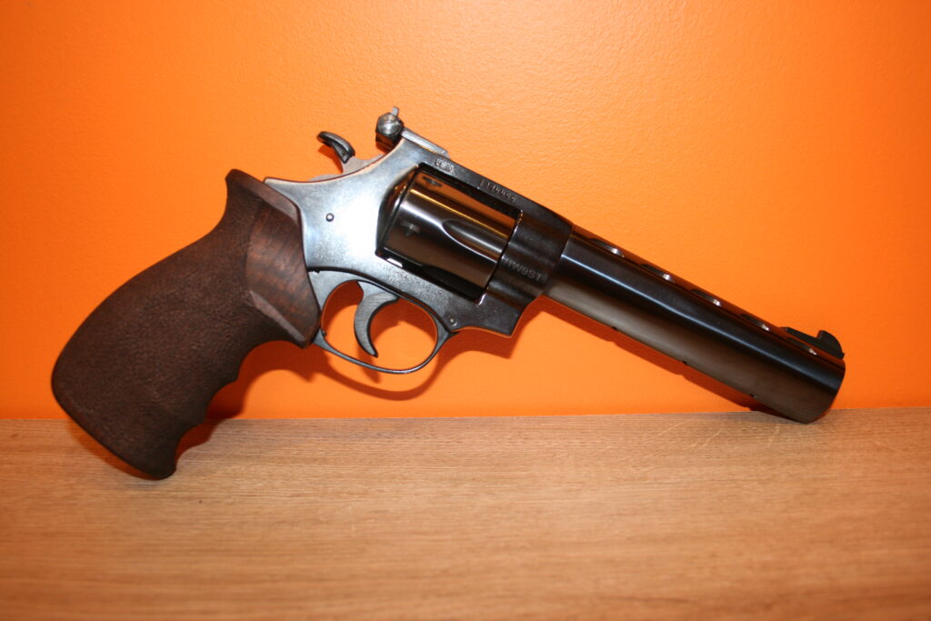 Révolver Arminius HW9