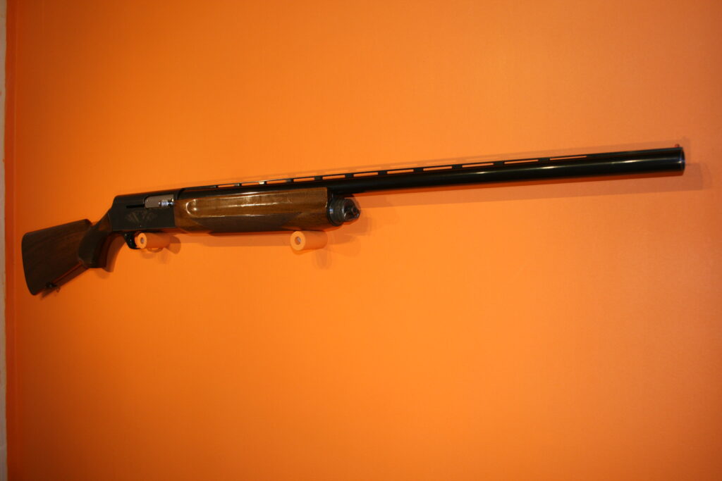 SEMI-AUTO BROWNING B 2000